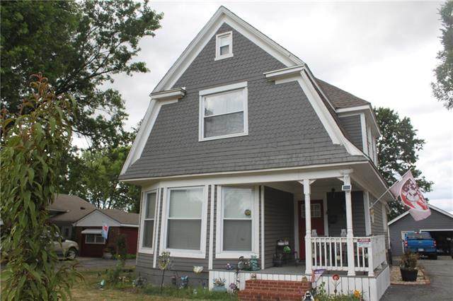 218 Mckay Street - Photo 1