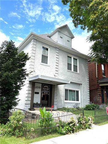 1205 Jules Street - Photo 1