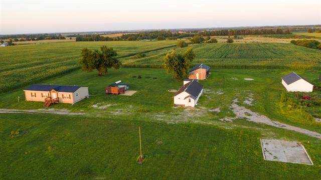 14746 Vermont Road - Photo 1