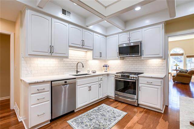 3954 Shawnee Mission Parkway - Photo 1