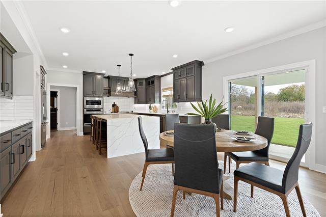 2063 O'brien Road - Photo 1