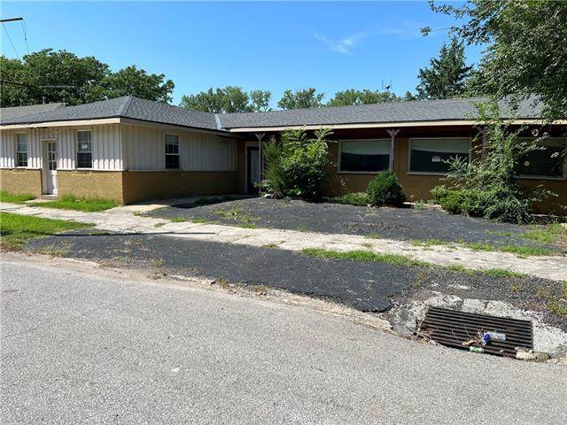 1504 Franklin Avenue - Photo 1