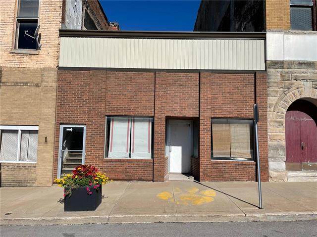 809 Main Street - Photo 1