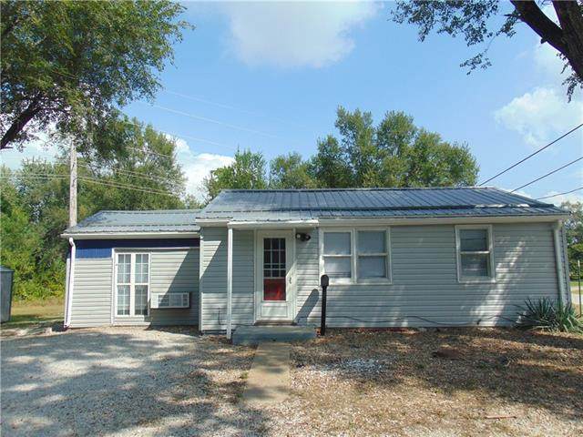 300 8th Street - Photo 1