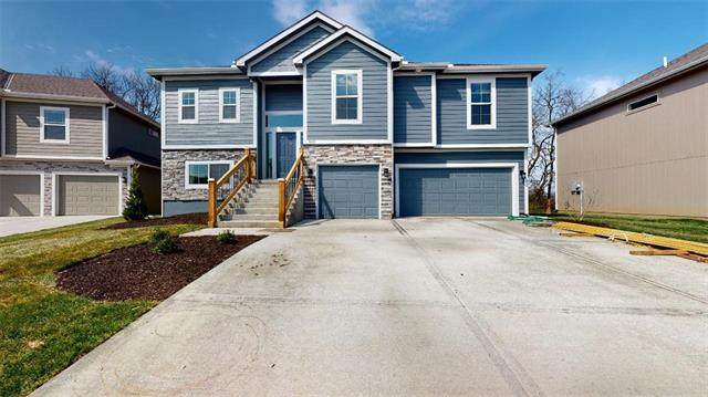 1488 162nd Circle - Photo 1