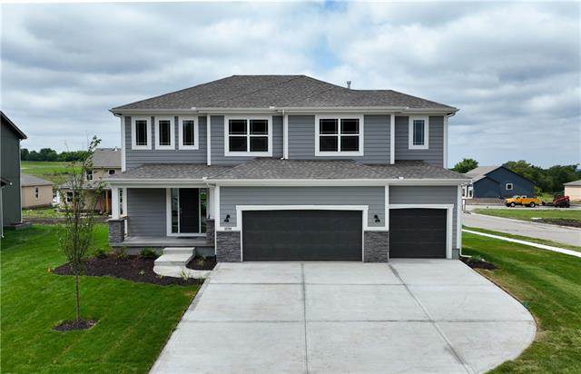3200 Arbortree Drive - Photo 1