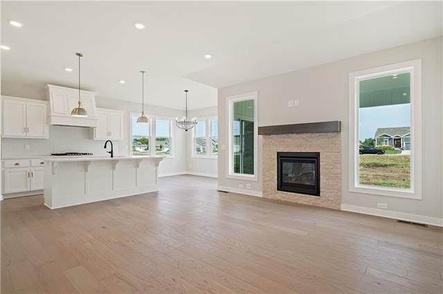 1526 Arbor Falls Drive - Photo 1