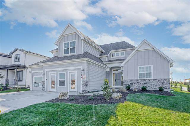 17234 Hall Street - Photo 1