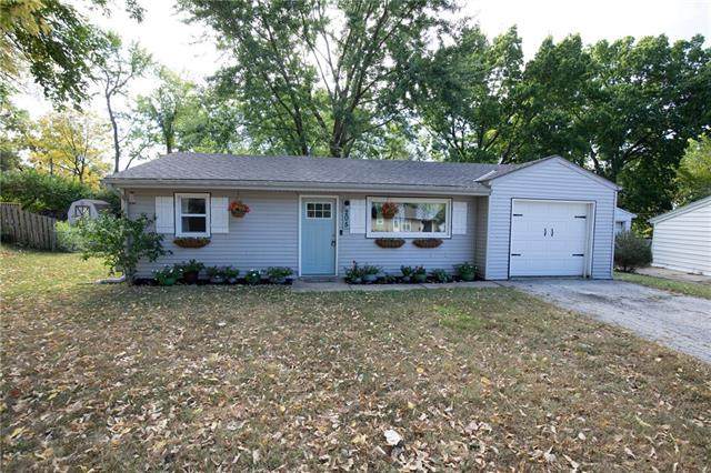 205 63rd Terrace - Photo 1
