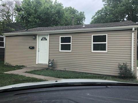 412 10th Street - Photo 1