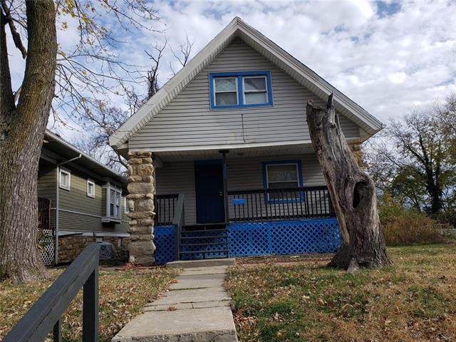 4027 Woodland Avenue - Photo 1