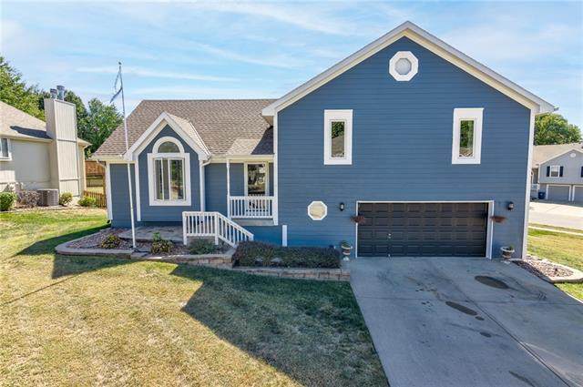 1205 Goldenrain Tree Circle - Photo 1