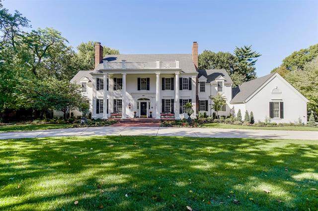 5800 Ward Parkway - Photo 1