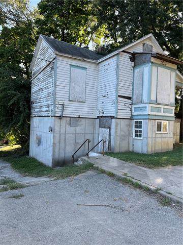 114 Saint Paul Street - Photo 1