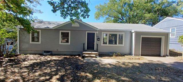 9012 Wornall Road - Photo 1