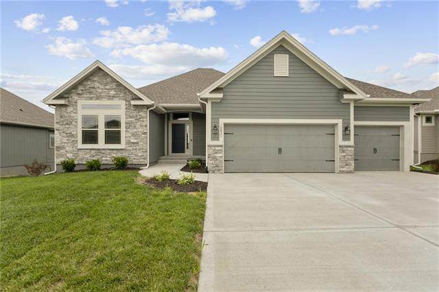 11003 Crystal Avenue - Photo 1