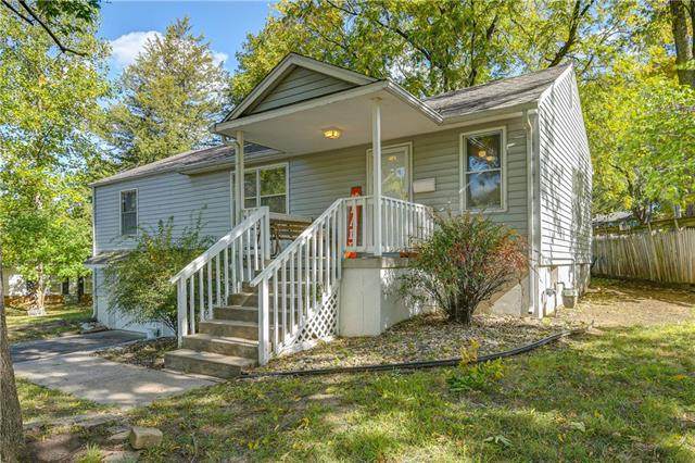 3115 Hawthorne Avenue - Photo 1