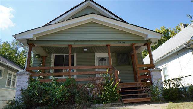 2530 Mersington Avenue - Photo 1