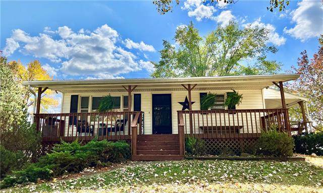 20682 Emmy Place - Photo 1