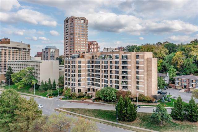433 Ward Parkway - Photo 1