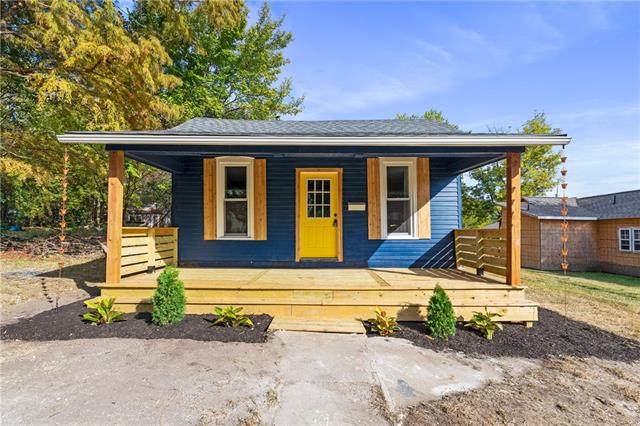 306 Campbell Street - Photo 1