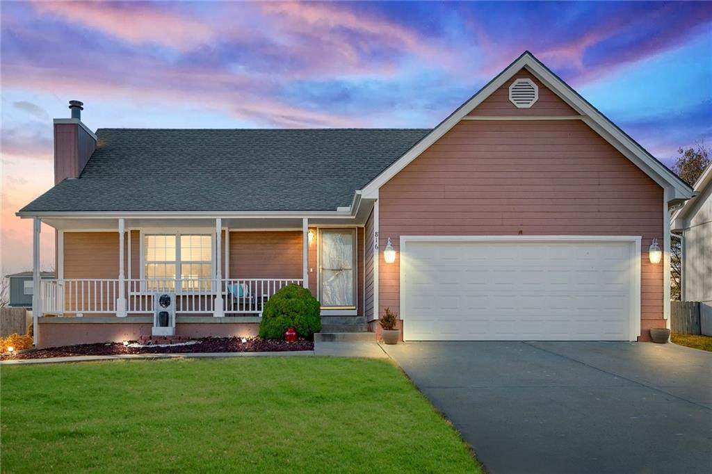 816 Colleen Drive - Photo 1