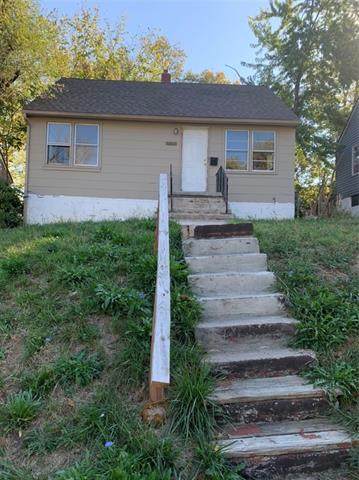 5419 Norton Avenue - Photo 1