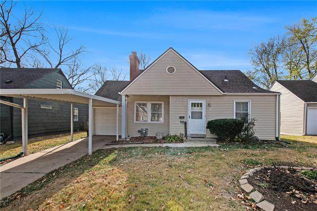 913 77th Street - Photo 1
