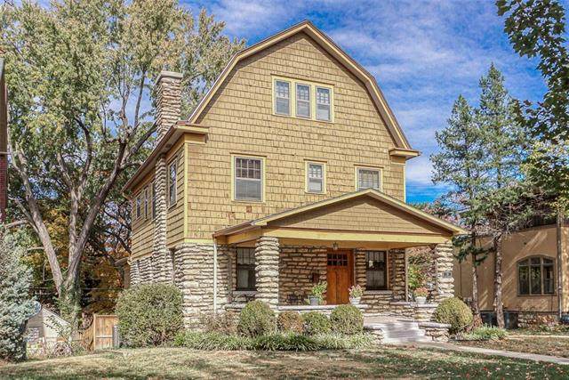 10 Concord Avenue - Photo 1