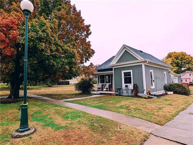 815 Miami Street - Photo 1