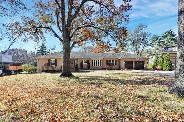 9816 Pembroke Lane - Photo 1