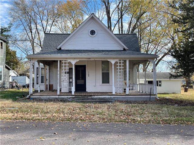 1109 Columbia Avenue - Photo 1