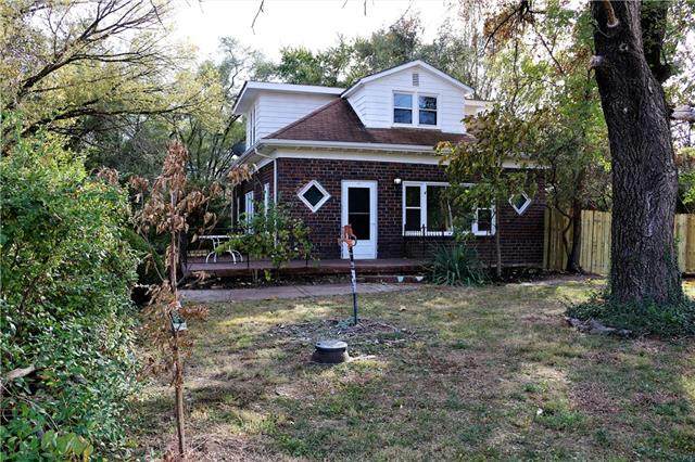5611 Leavenworth Road - Photo 1