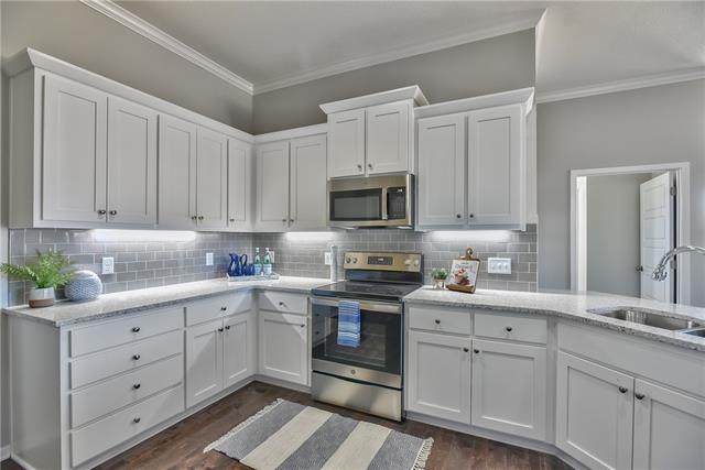 21639 120th Street - Photo 1
