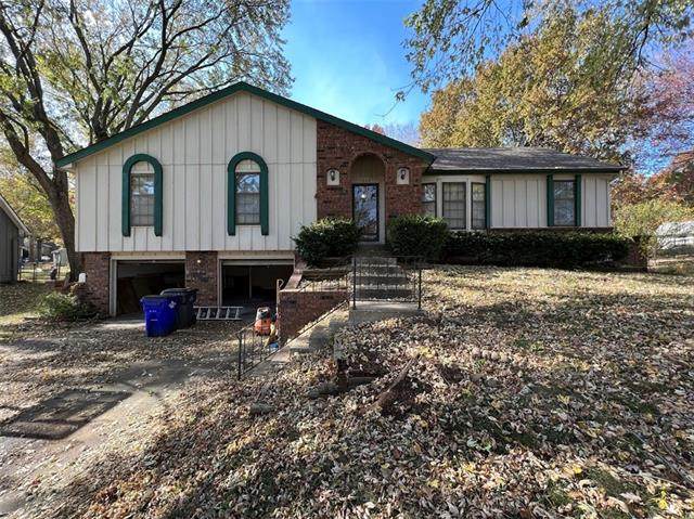 1009 Cardinal Place - Photo 1