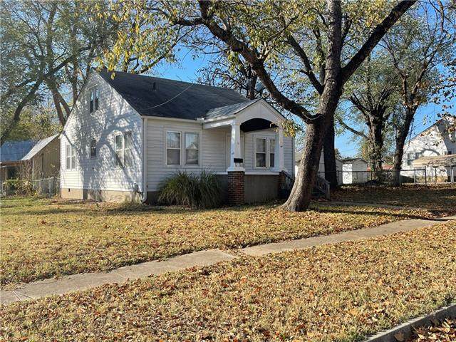 418 Hickory Street - Photo 1