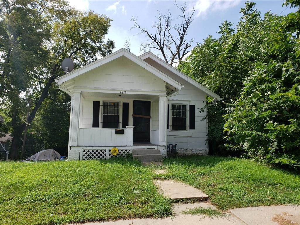 2313 50th Street - Photo 1