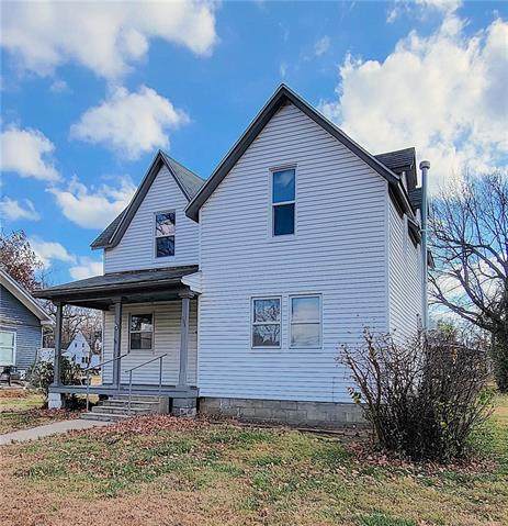 308 1st Avenue - Photo 1