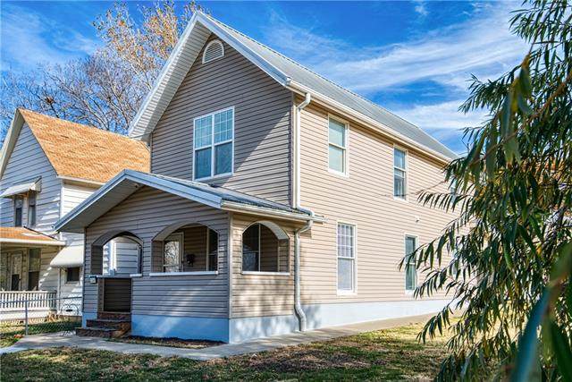 1044 College Avenue - Photo 1