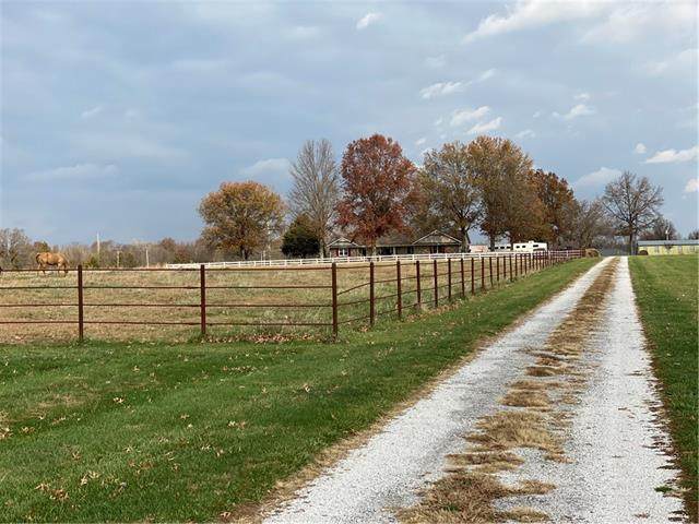 421 15 Pvt Road - Photo 1