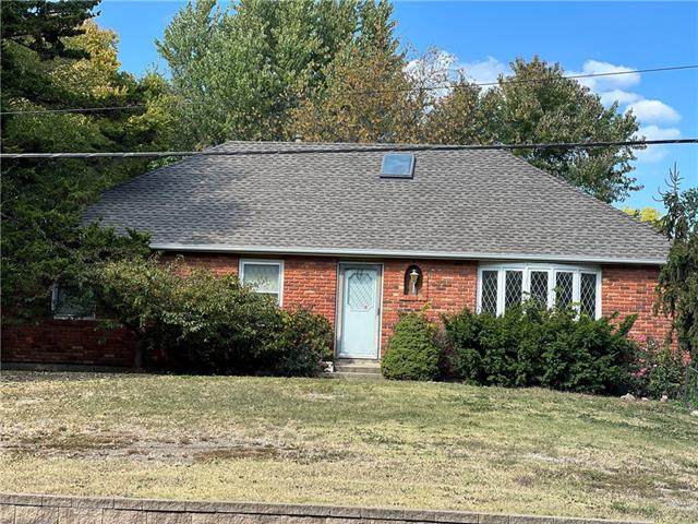504 Lucy Webb Road - Photo 1