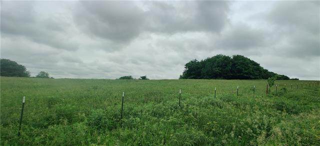 621st Road - Photo 1