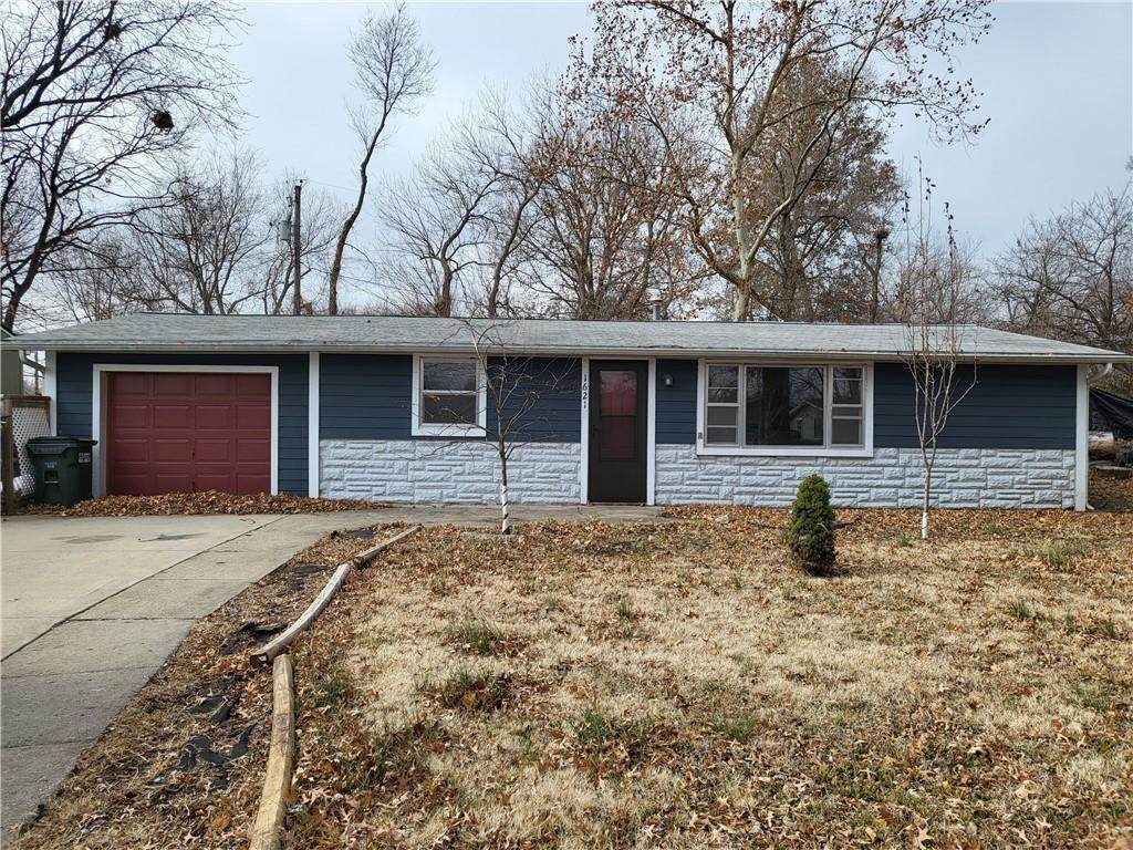 1621 Cadet Avenue - Photo 1