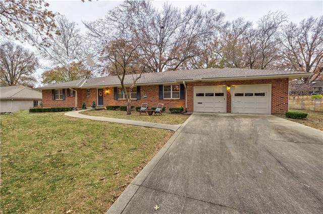 9730 Wenonga Road - Photo 1