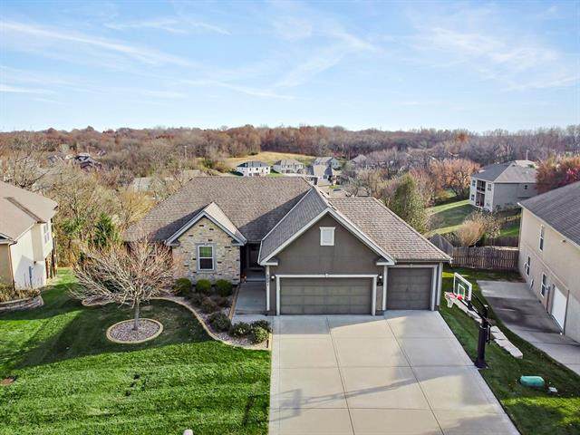 5001 Park Ridge Drive - Photo 1