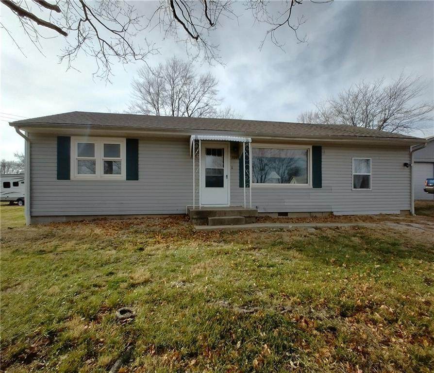 709 Park Avenue - Photo 1