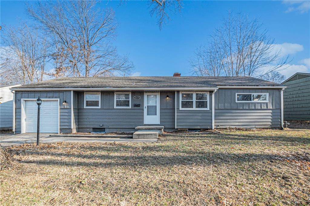 2625 Arlington Avenue - Photo 1
