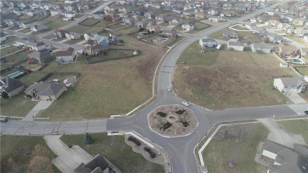 000 Cross Creek Drive - Photo 1