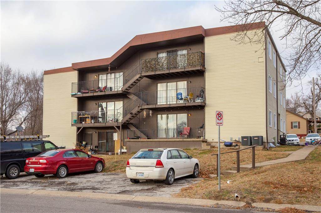 146 Neconi Avenue - Photo 1