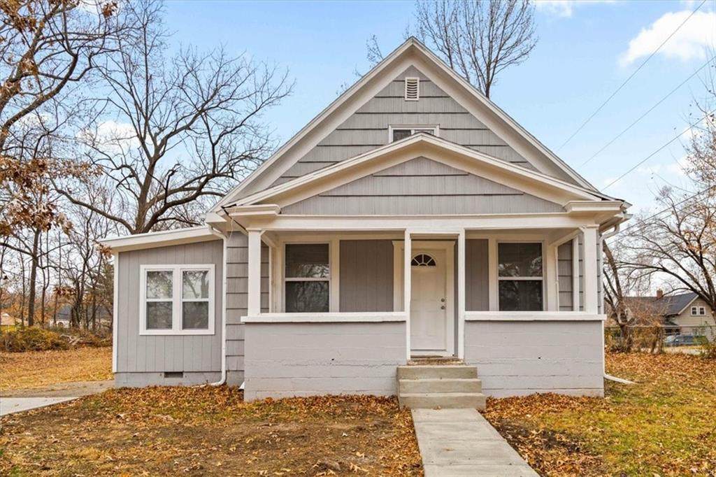 2312 35th Street - Photo 1